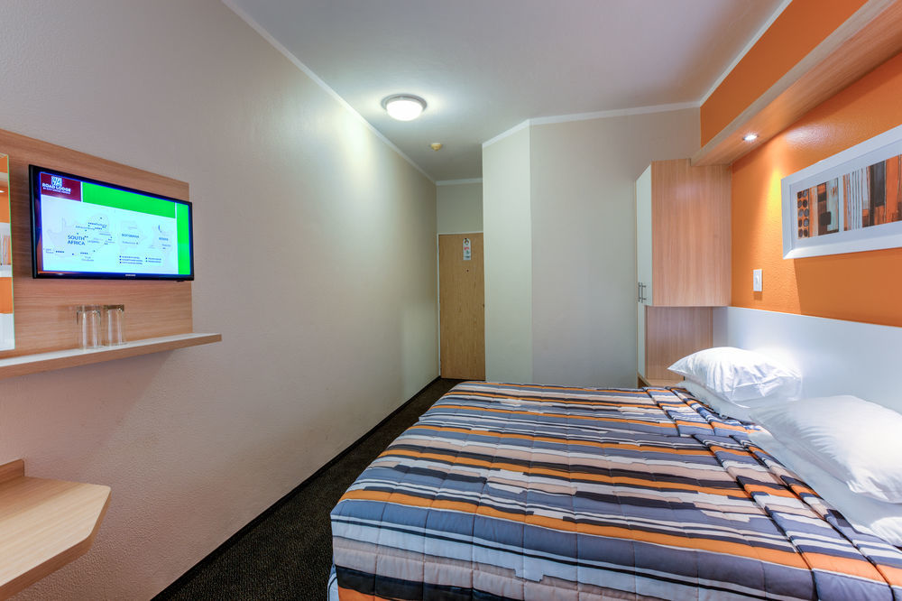 Road Lodge Rustenburg Kültér fotó