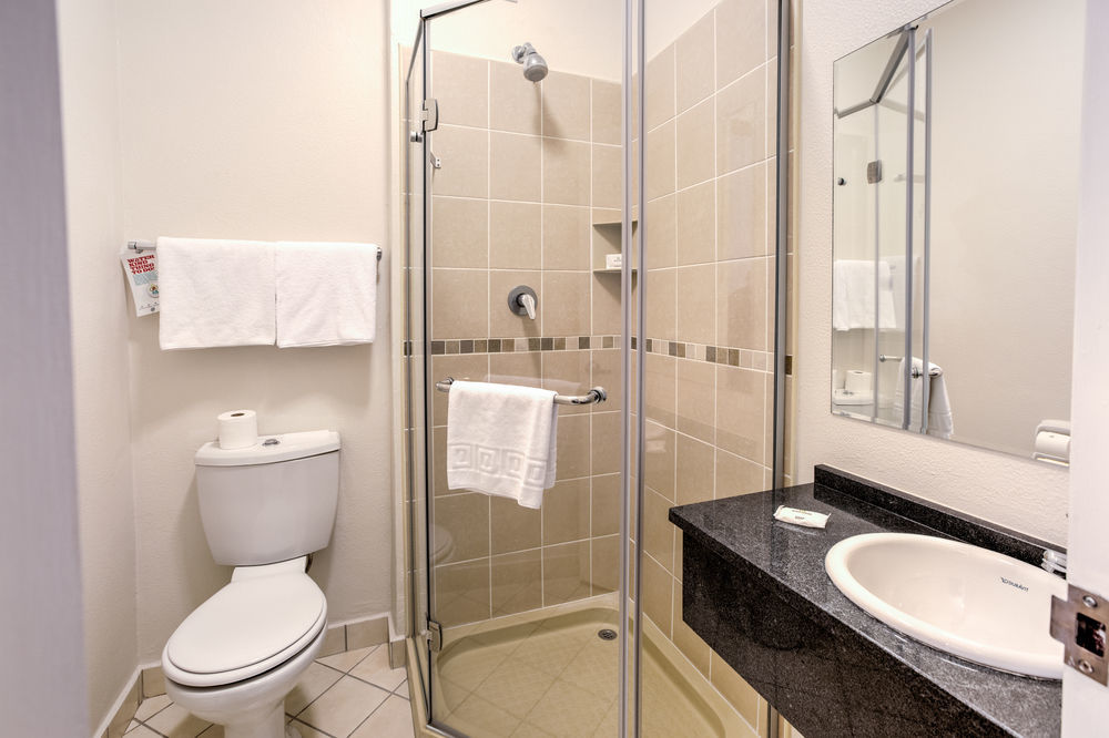 Road Lodge Rustenburg Kültér fotó